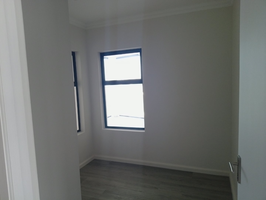 2 Bedroom Property for Sale in Flamingo Vlei Western Cape